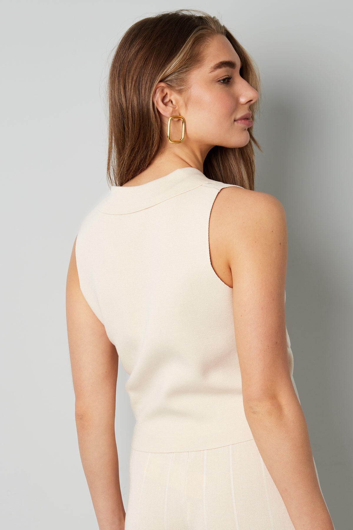 Stylish Viscose Sleeveless Top for Women
