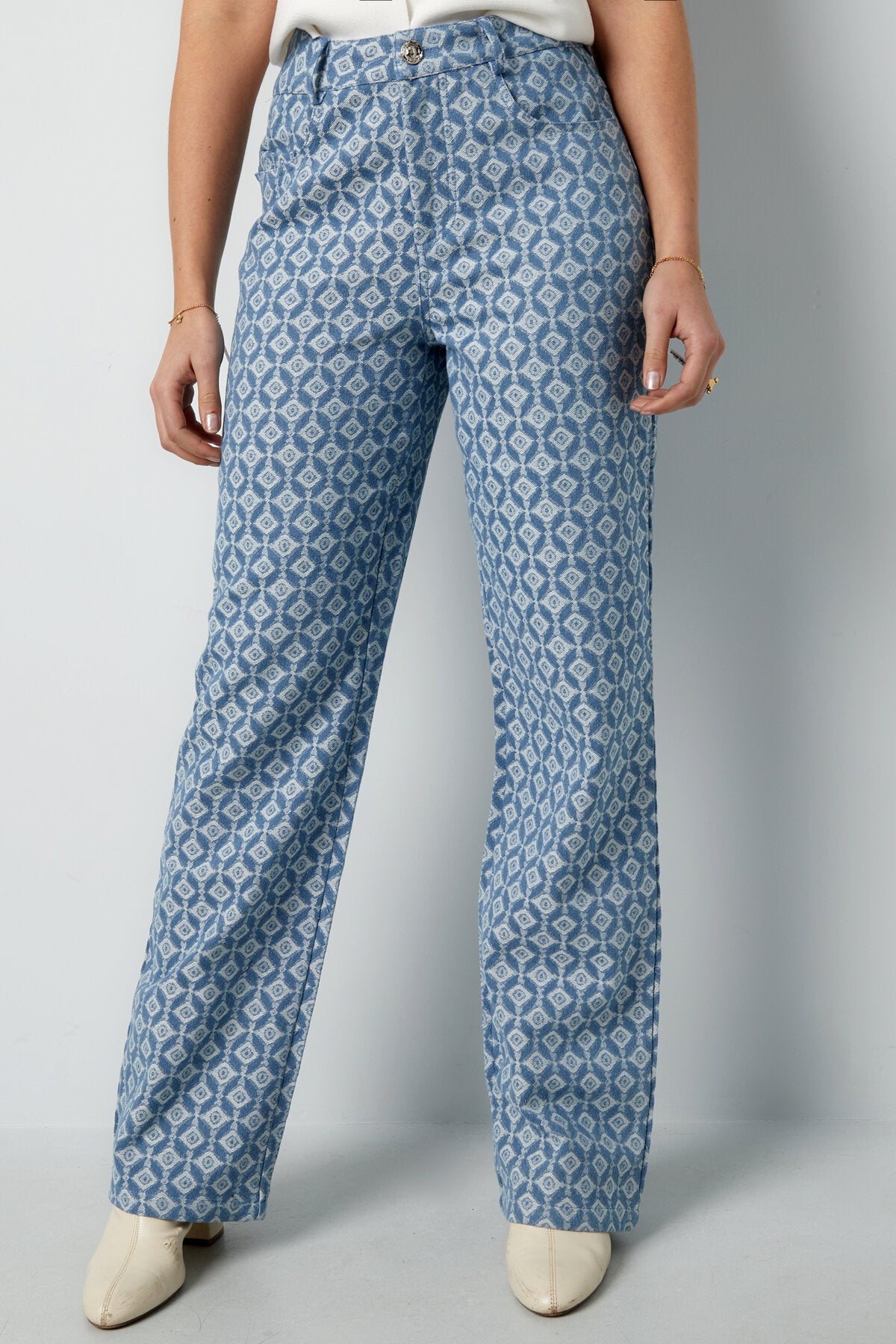 Comfortable All-Fit Straight Denim Pants