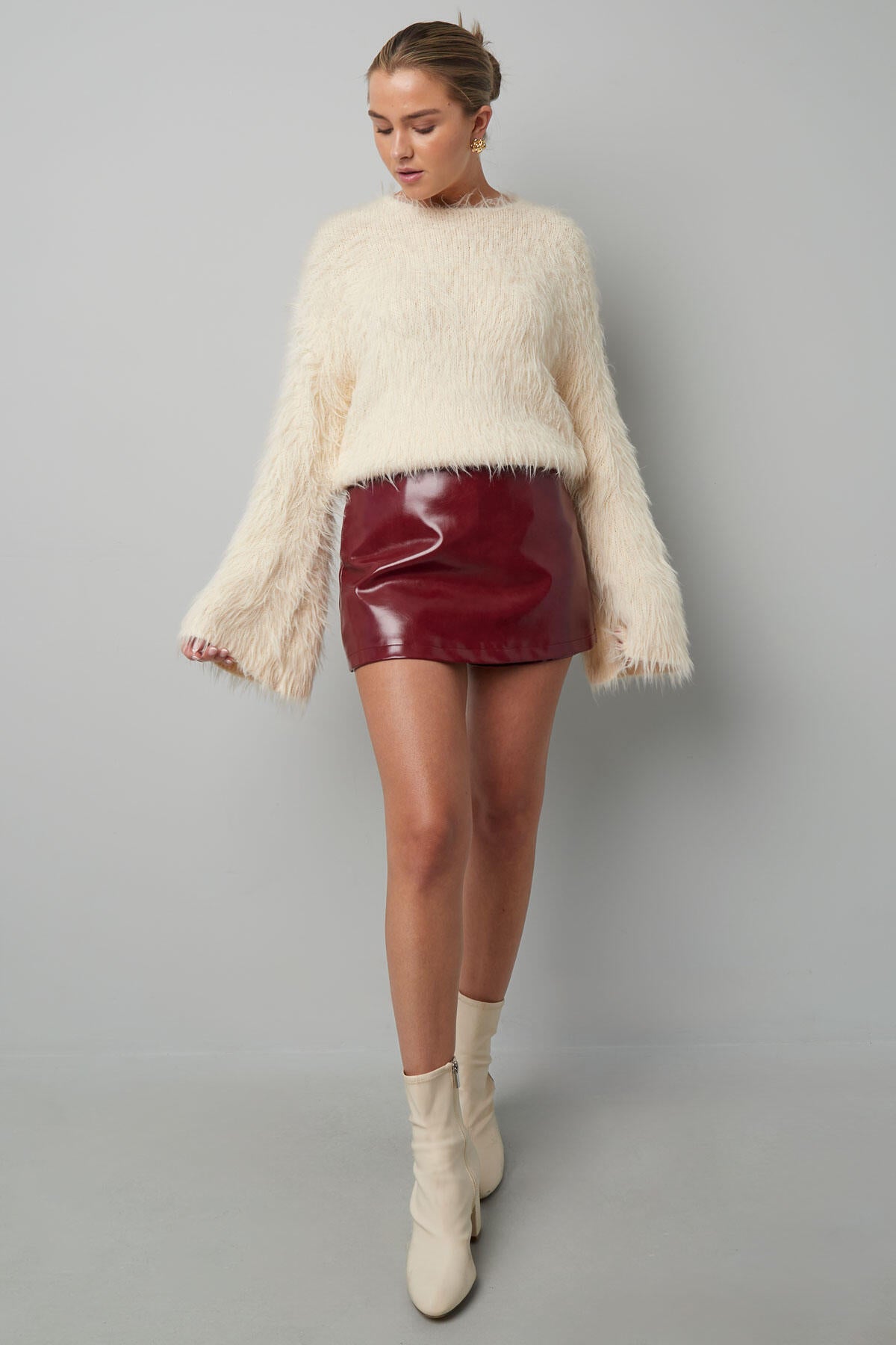 Cozy Acrylic Knit Sweater for Fall/Winter