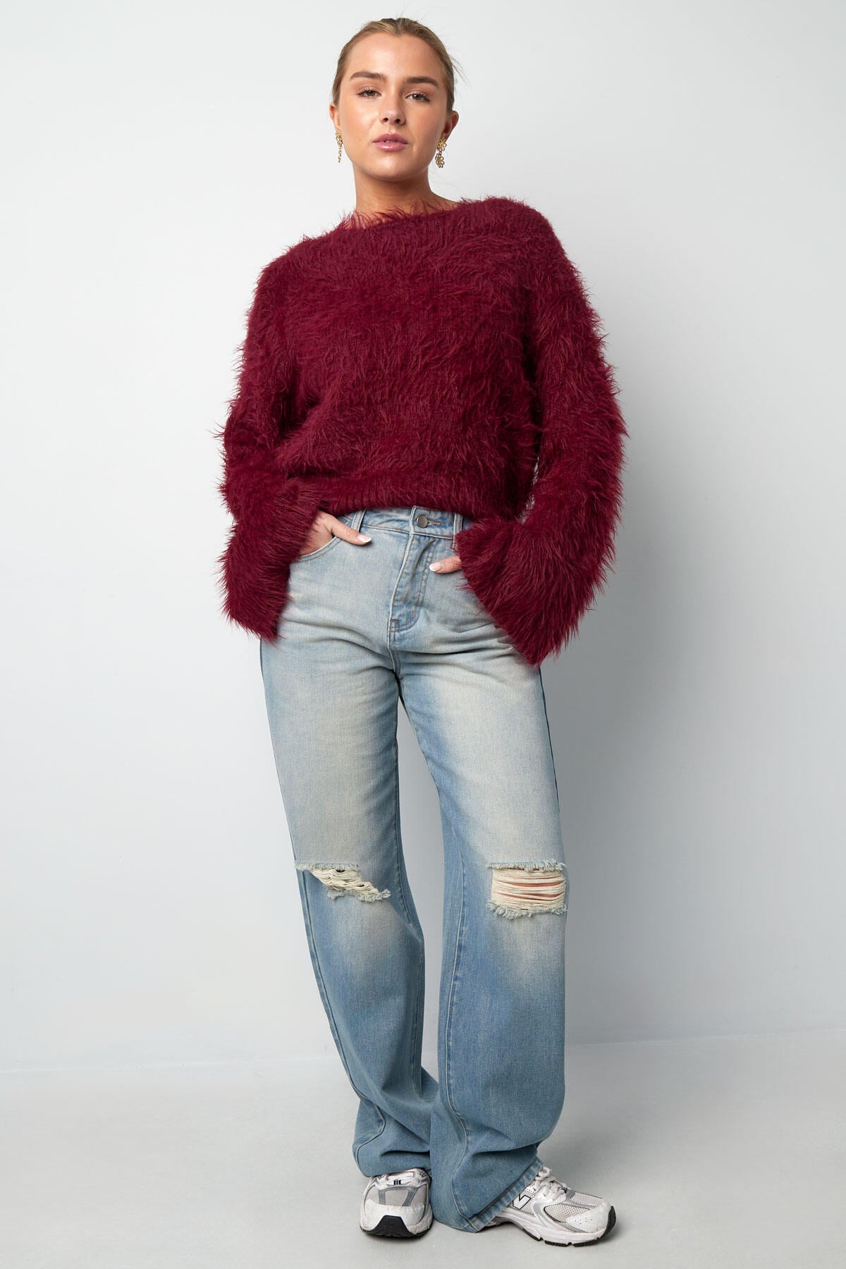 Cozy Acrylic Knit Sweater for Fall/Winter