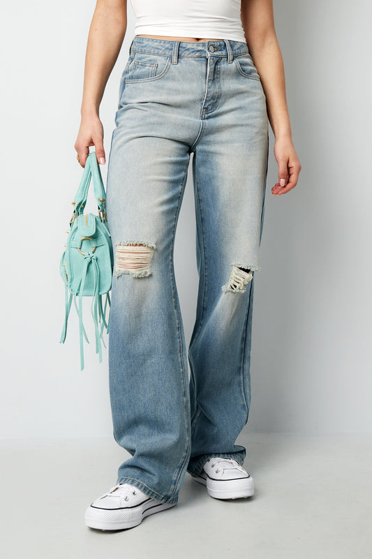 Stylish Ripped Straight Denim Pants for All Fits