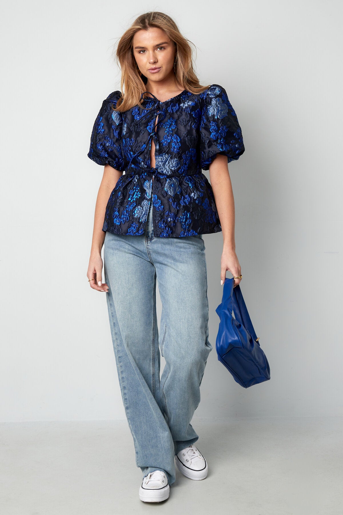 Elegant Floral Short Sleeve Top for Spring/Summer