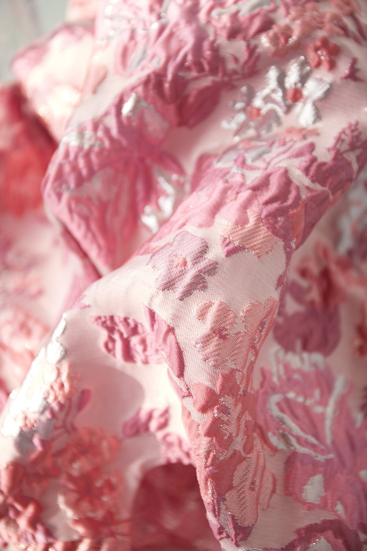 Elegant Floral Short Sleeve Top for Spring/Summer