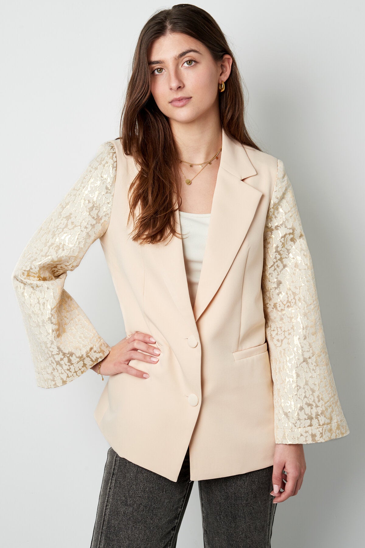 Elegant Ladies' Suit Set in Pink, Purple & Cream