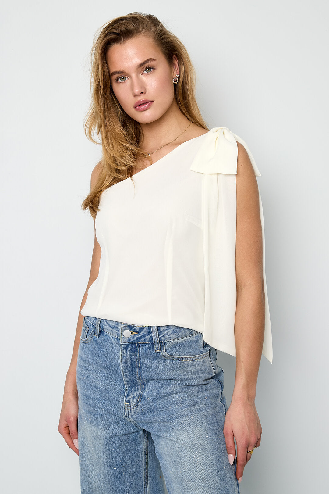 Elegant Spring/Summer Sleeveless Top - Blue & Off-White