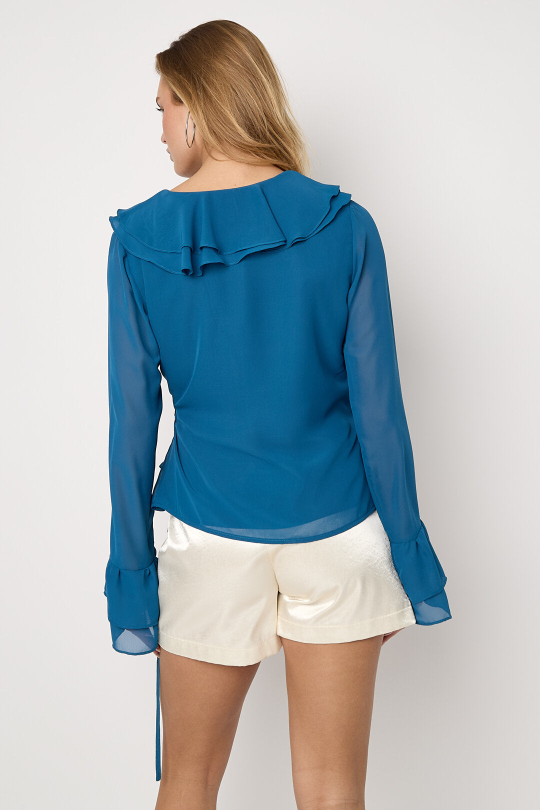 Ruffle Me Longsleeve