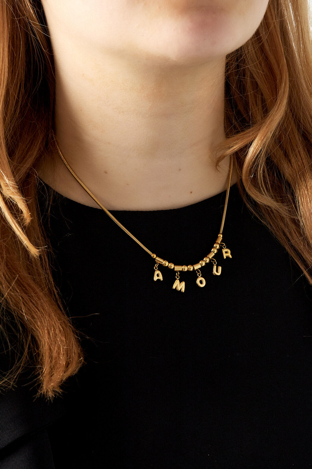 Stylish Letter Pendant Necklace for Everyday Elegance