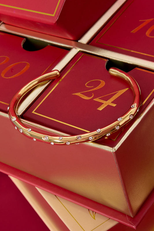 Elegant Gold Cuff Bracelet for Daily Wear