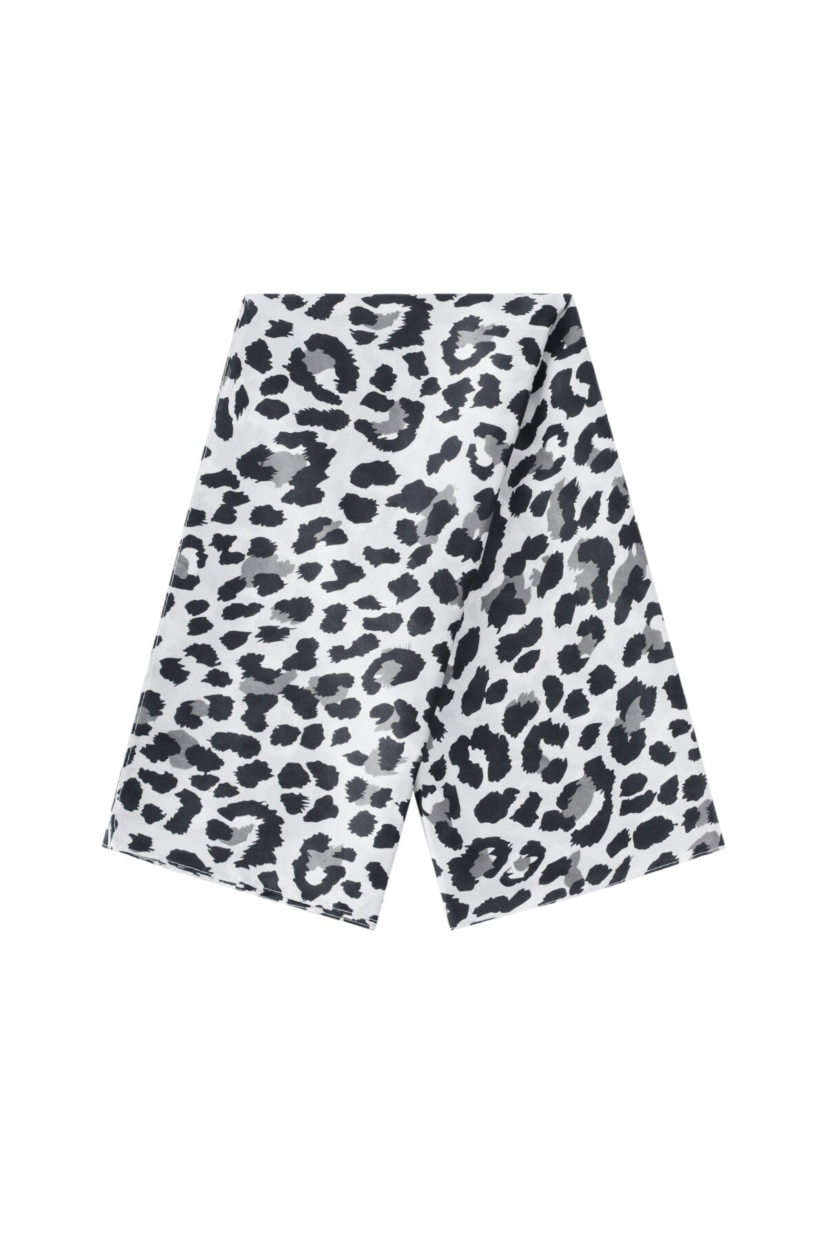Elegant Leopard Print Summer Scarf for Women
