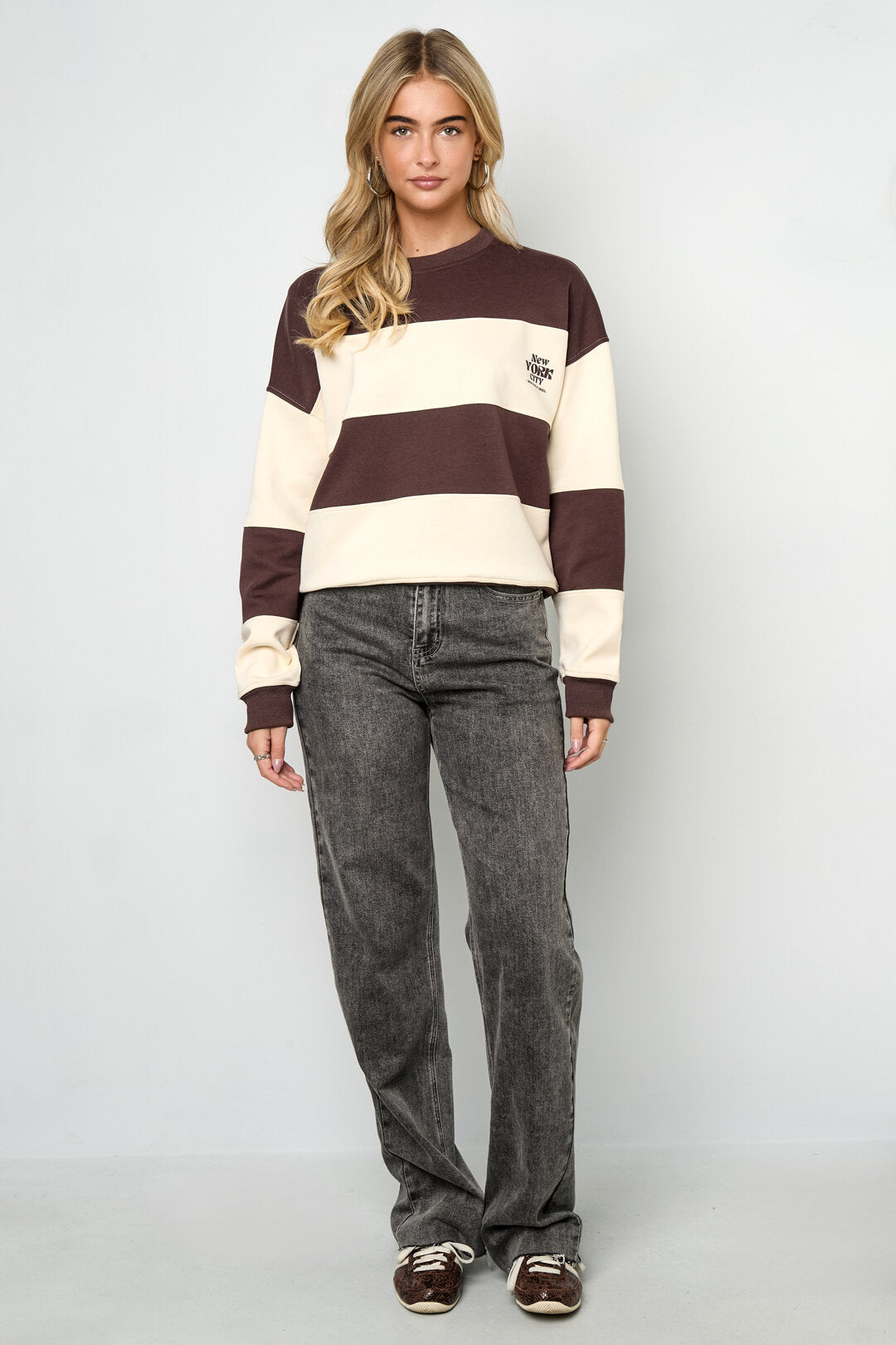 All-Season Knitted Long Sleeve Top - Comfort Meets Style