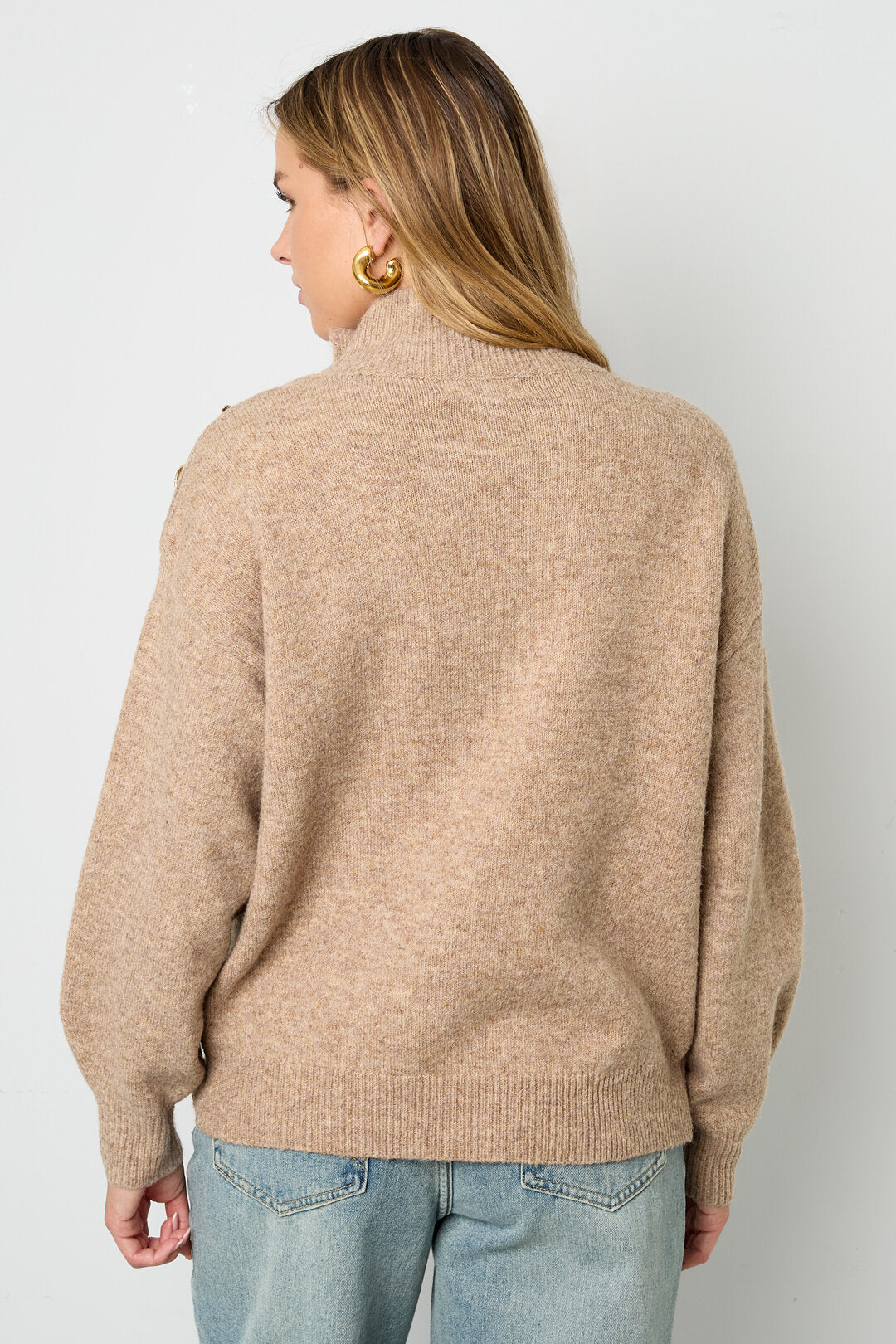 Cozy Knit Sweater for Fall/Winter in Trendy Colors