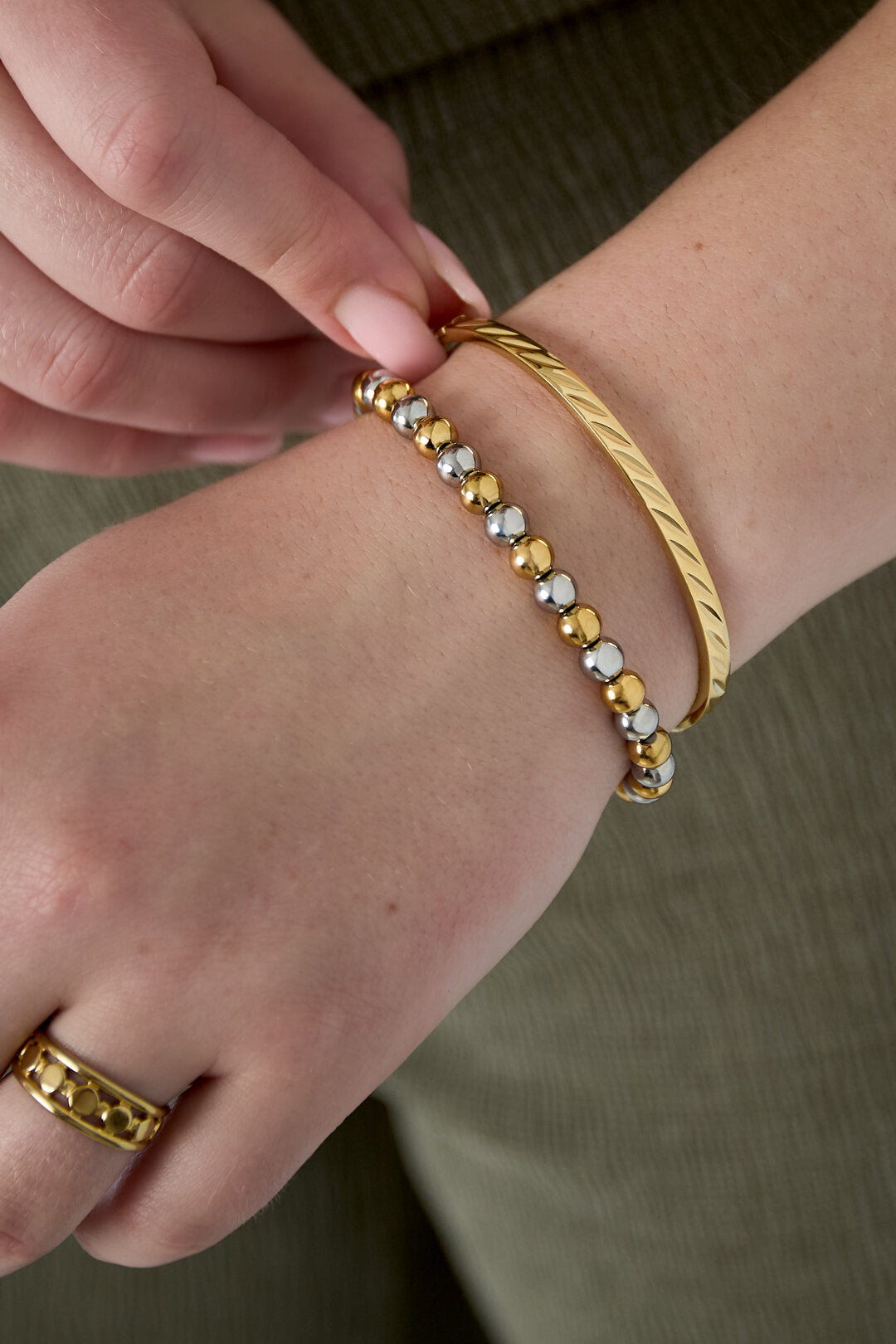 Stylish All-Fit Stainless Steel Bangle