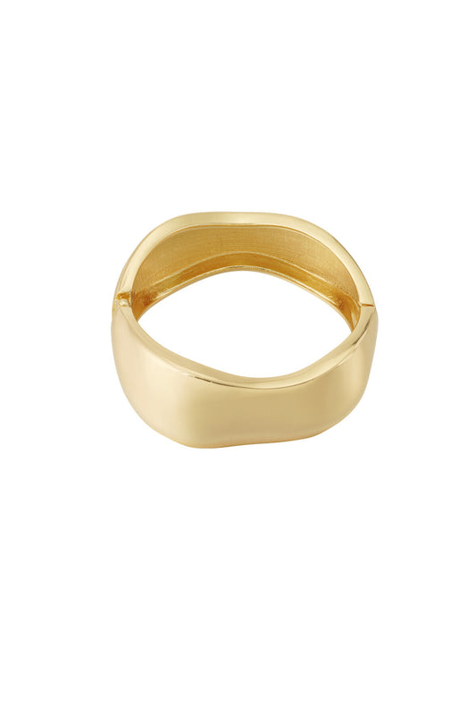 Elegant Gold Irregular Bangle for Everyday Wear
