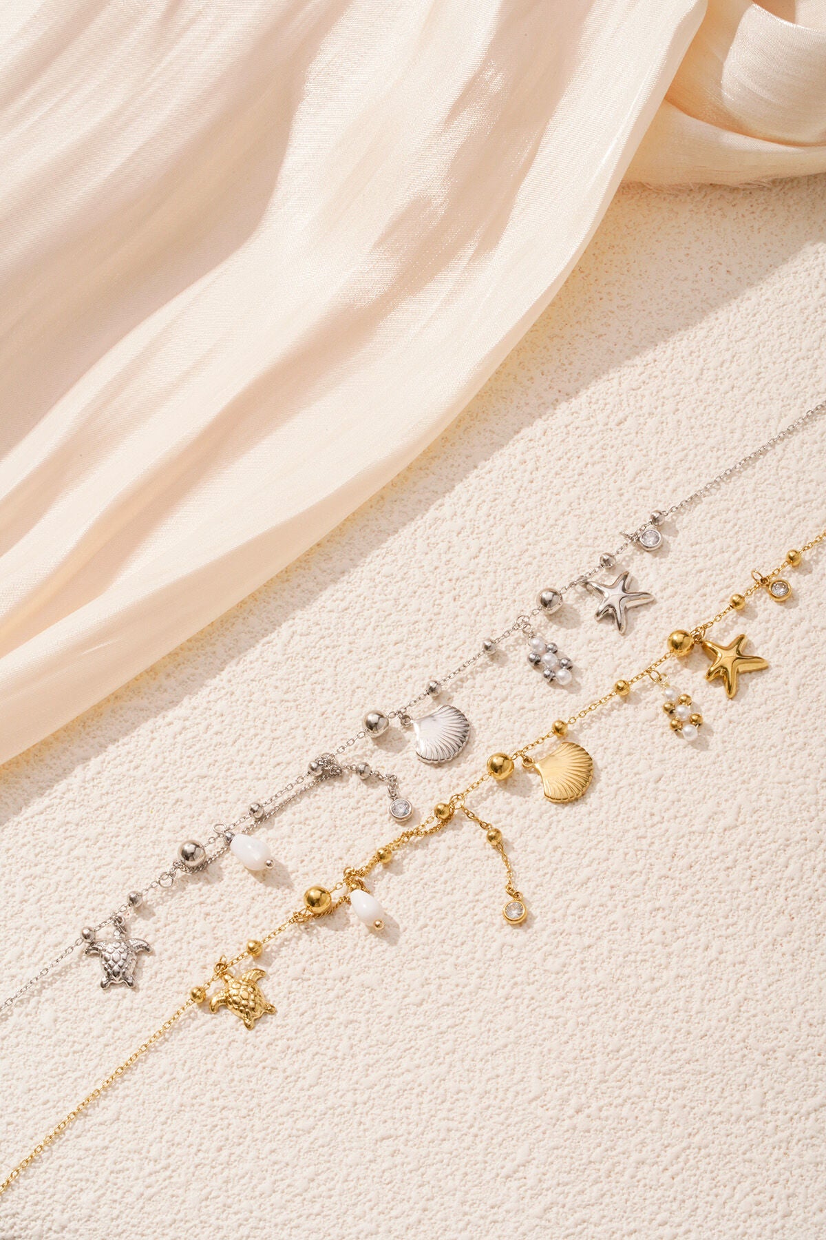 Elegant Oceanic Style Necklace for Women - Silver & Gold