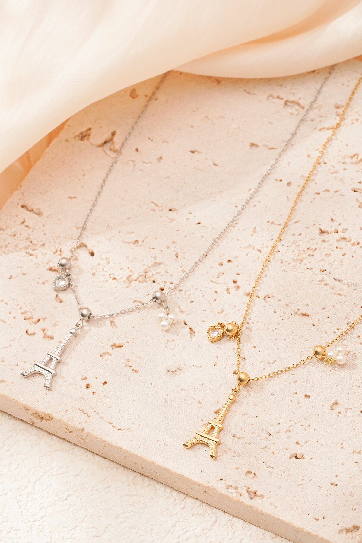 Elegant Cartoon Pendant Necklace for Daily Wear