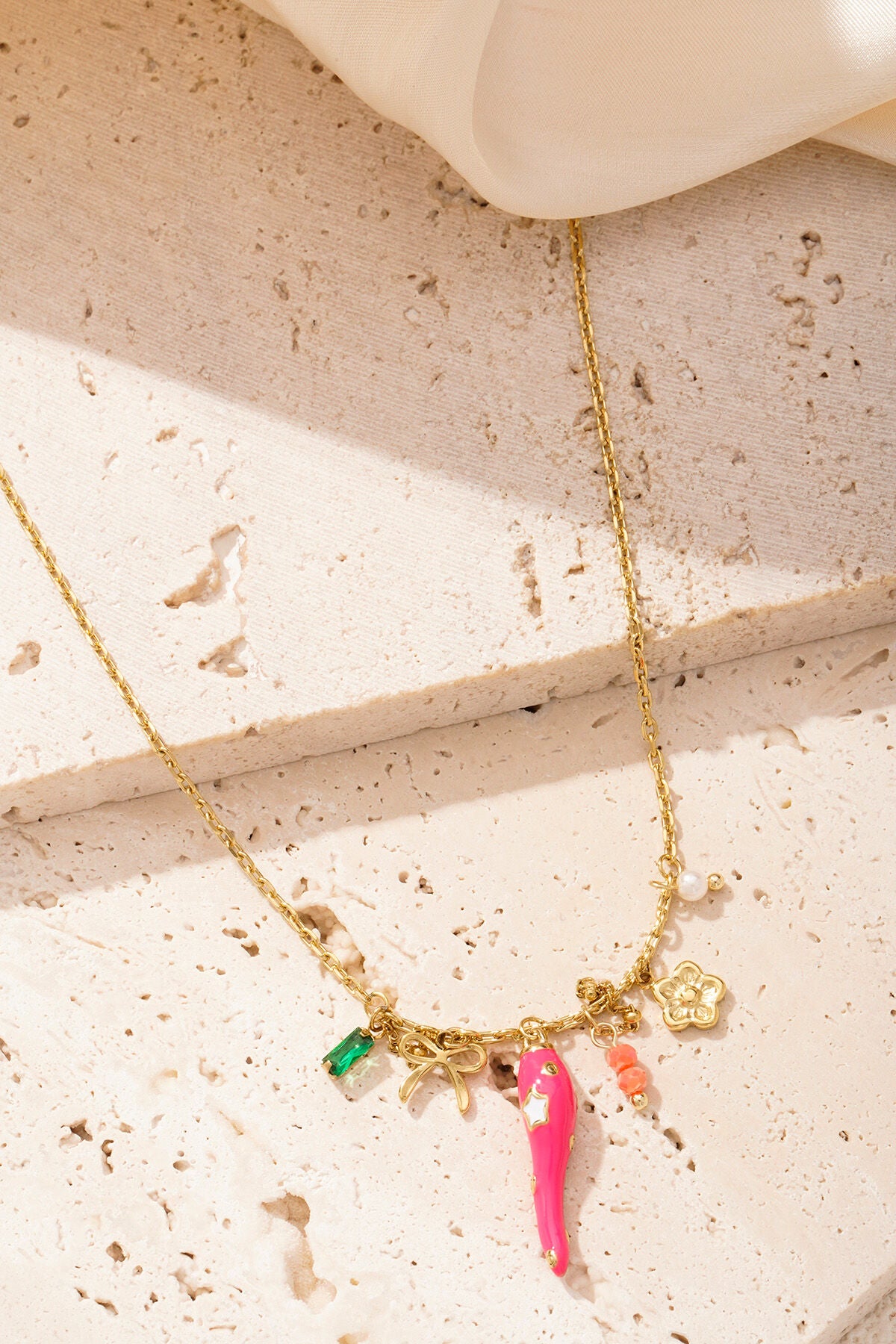 Stylish Gold Color Pendant Necklace for Women