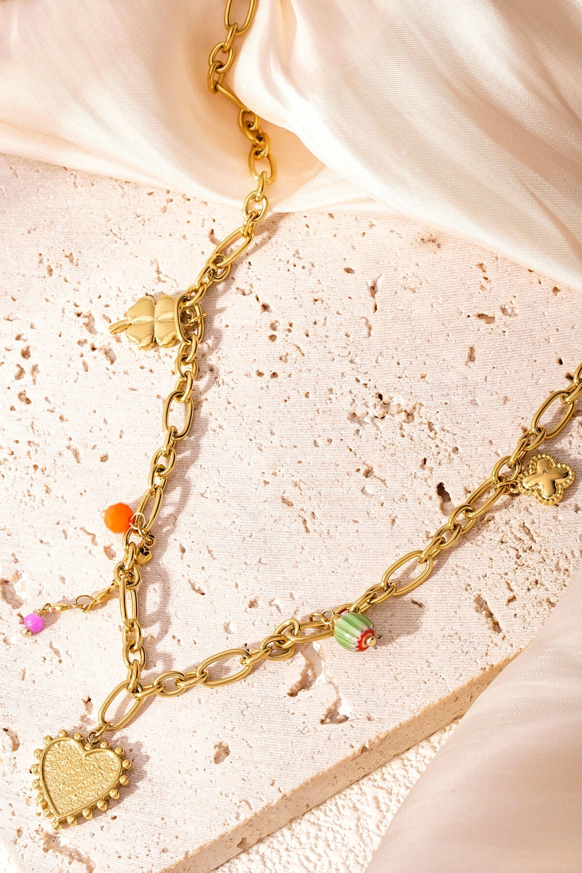 Elegant Gold Heart Pendant Necklace for Women