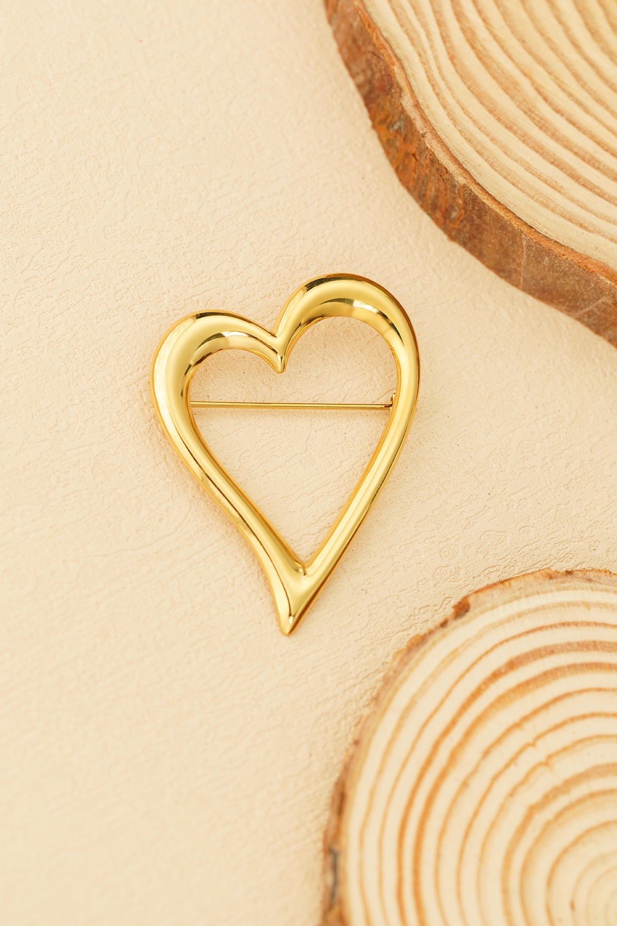 Elegant Stainless Steel Brooches in Silver & Gold
