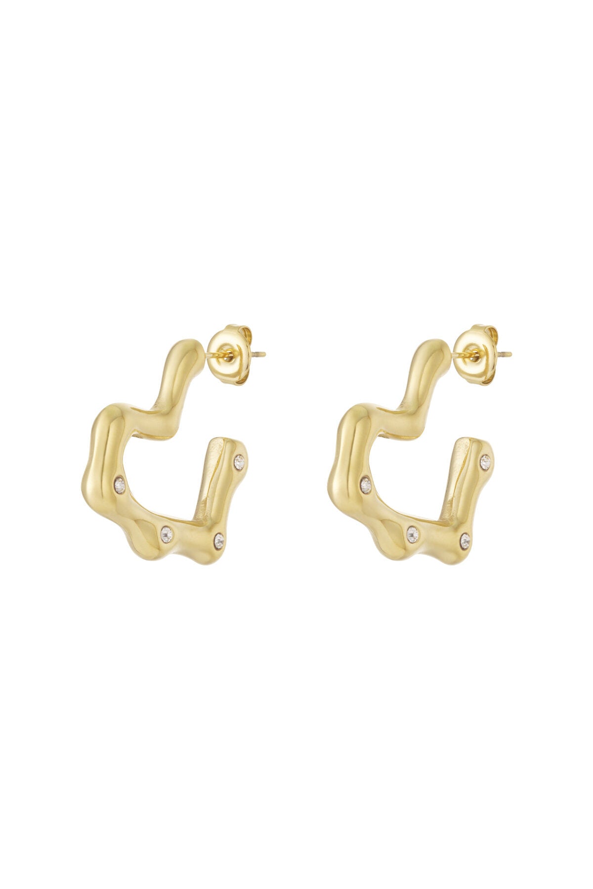Stylish Heart-Shaped Hoop Earrings for Everyday Glam