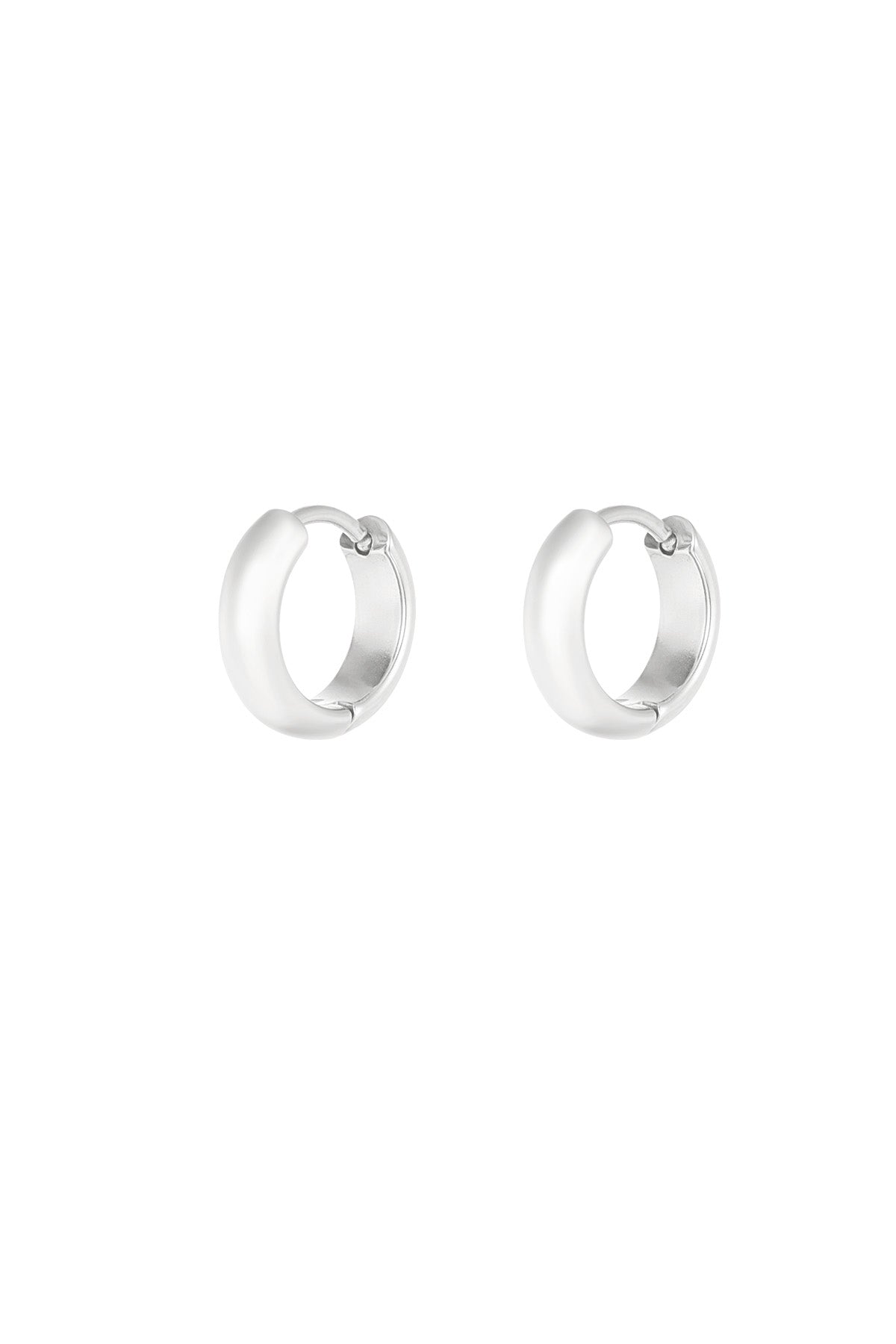 Stylish Stainless Steel Hoop Earrings in Silver & Gold