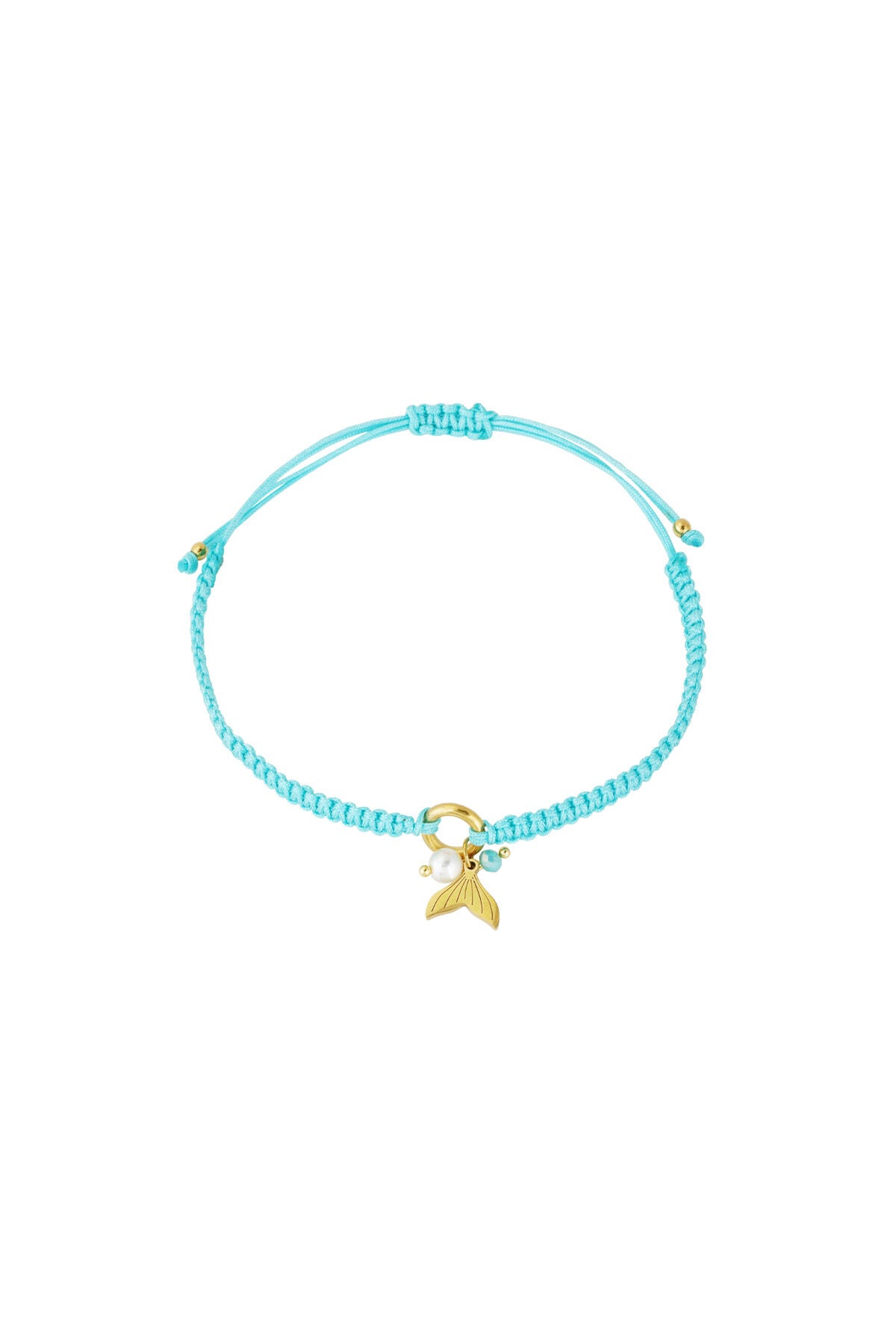 Chic Braided Bracelets for Everyday Elegance