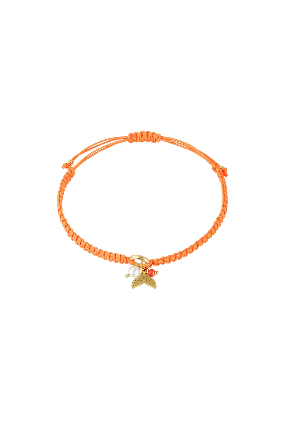 Chic Braided Bracelets for Everyday Elegance