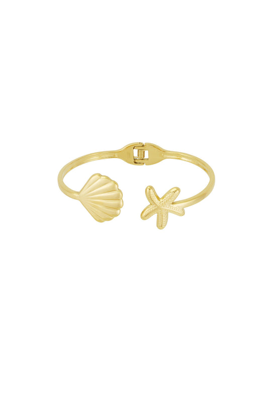 Stylish Cuff Bracelet in Silver & Gold
