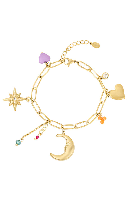 Elegant Gold Charm Bracelet for Stylish Statements