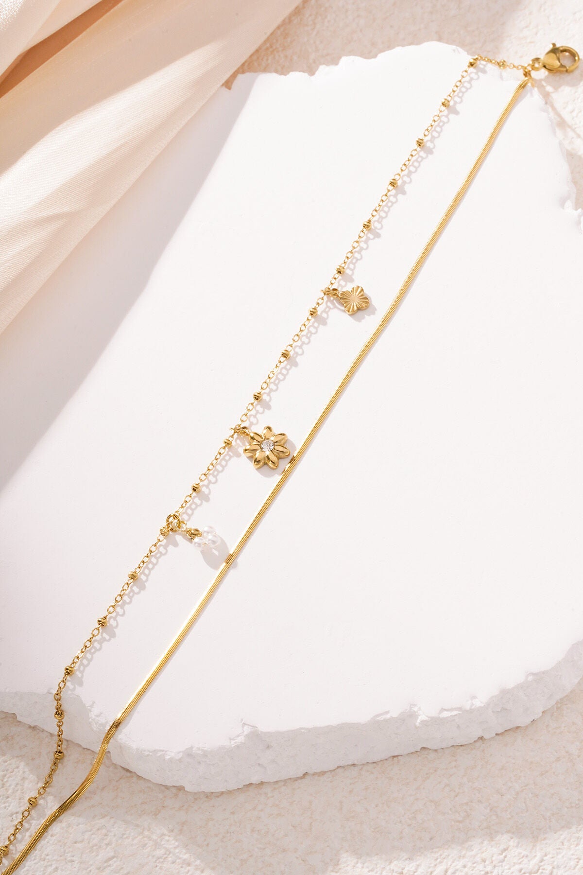 Elegant 14K Gold Plated Flower Charm Bracelet