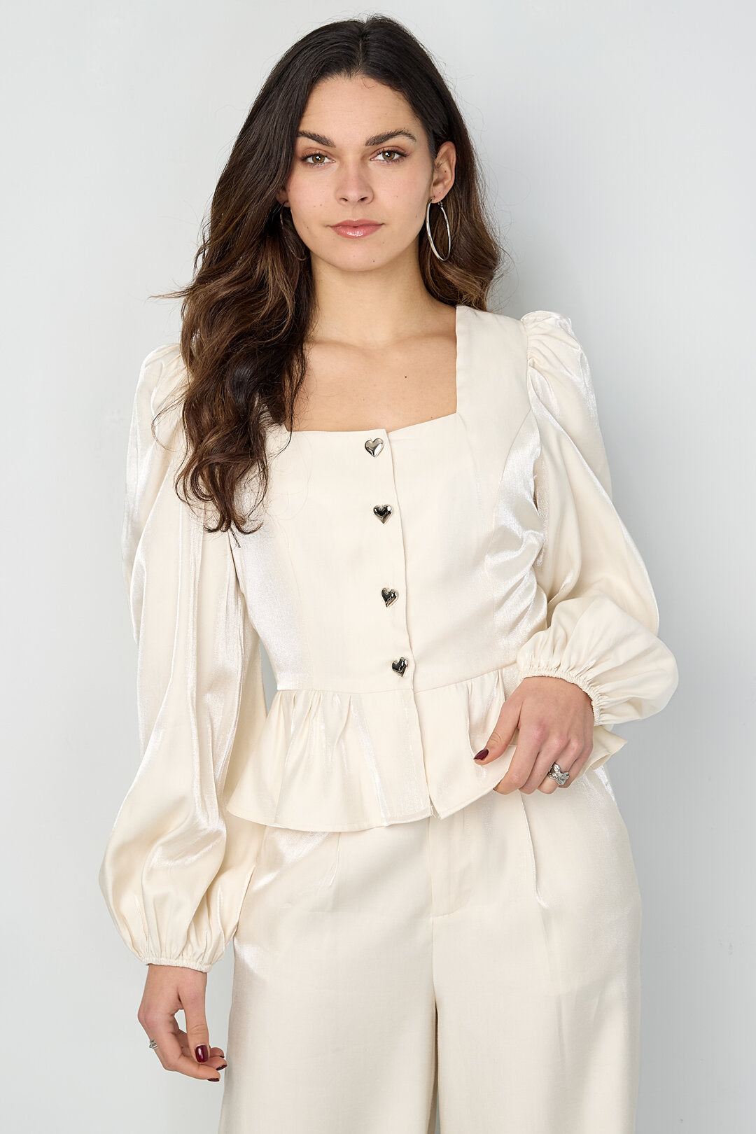 Elegant Pink & Off-White 2-Piece Woven Set for Spring/Summer