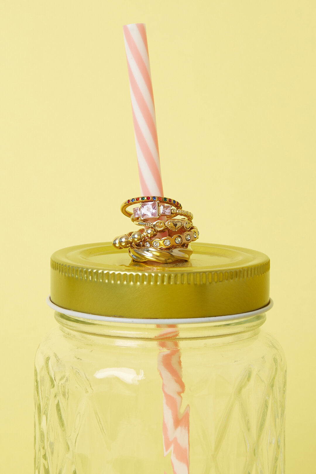Elegant Gold Minimalist Ring for Everyday Style
