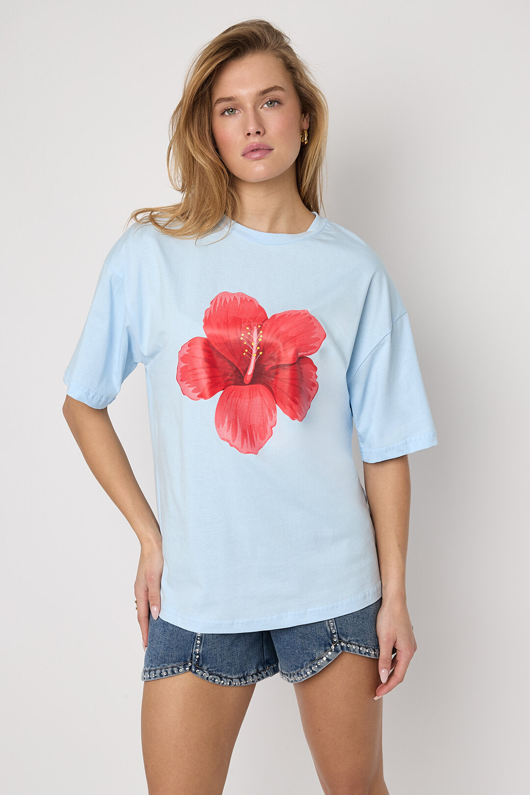 Gimme Casual Cotton Knitted T-Shirt in Red, Baby Blue & White