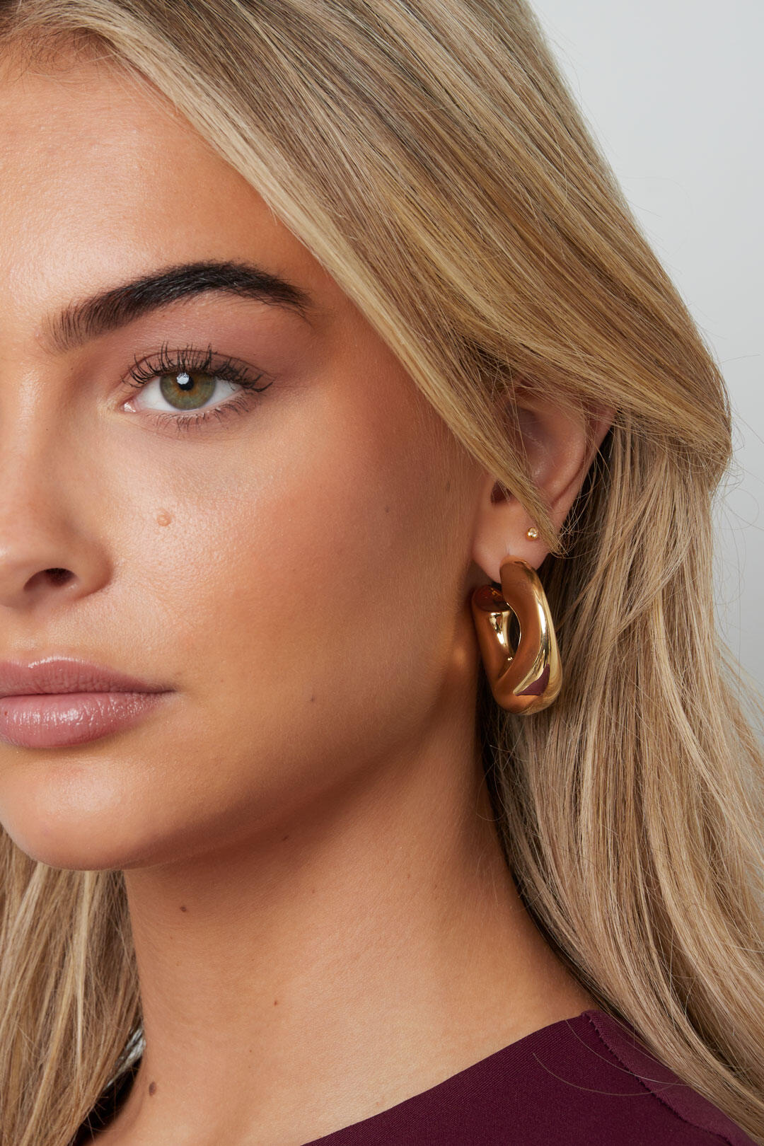 Stylish Stainless Steel Hoop Earrings for Everyday Wear