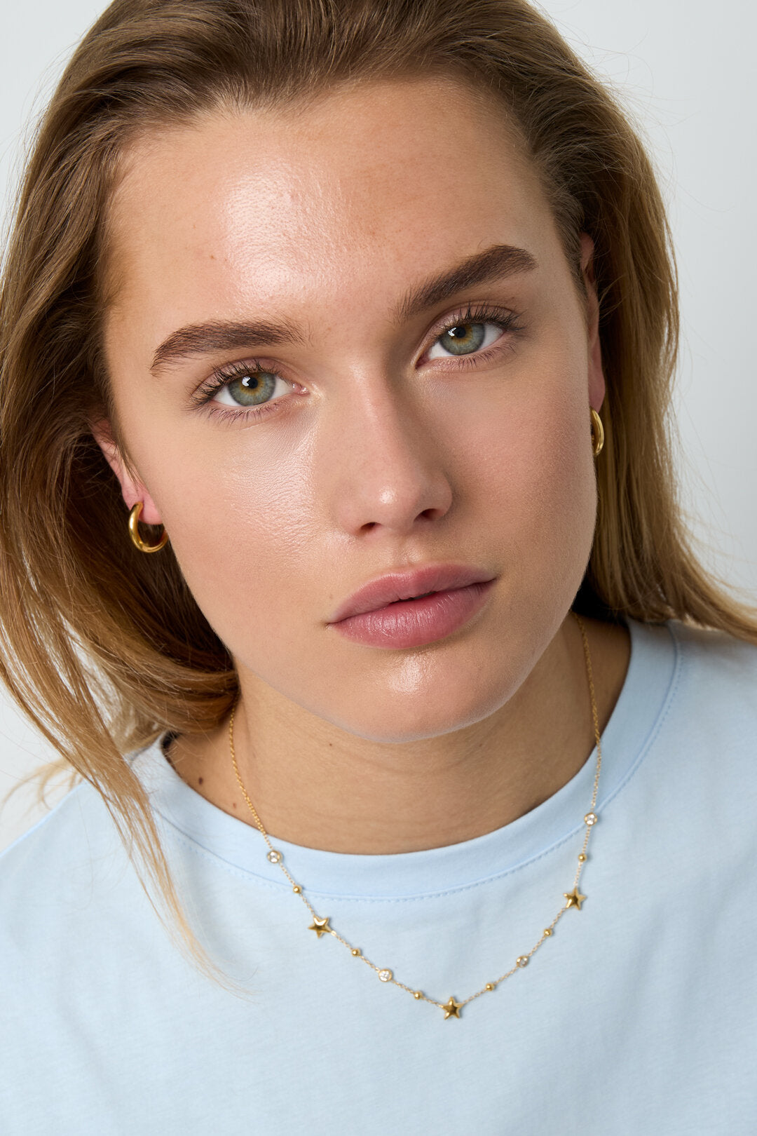 Elegant Star Chain Necklace in Silver & Gold