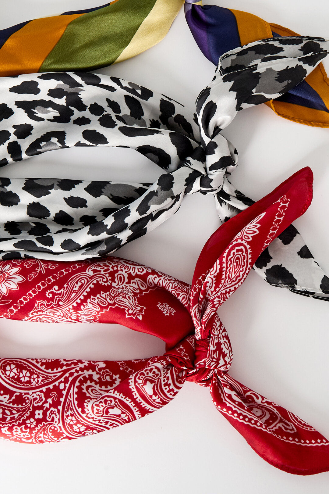 Elegant Red Retro Flower Summer Scarf for Women