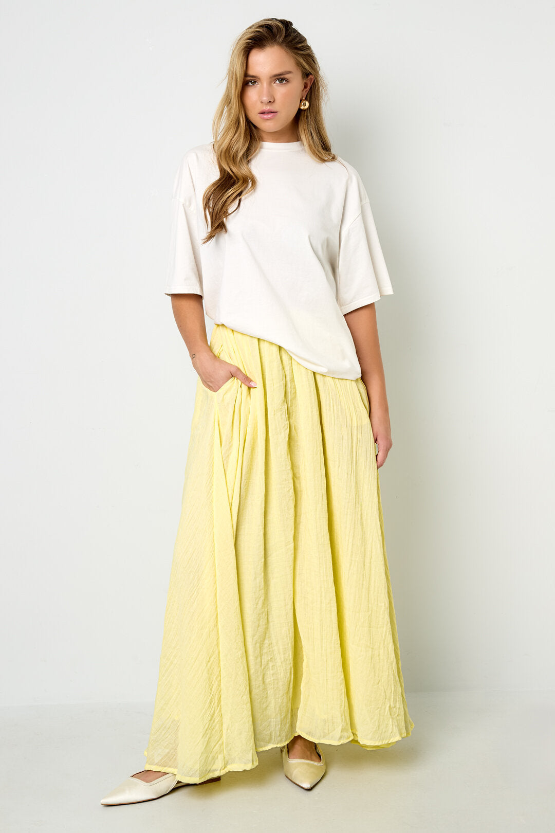Chic Spring/Summer Woven Skirts in Vibrant Colors