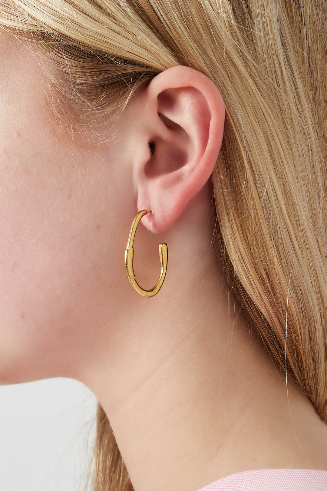 Stylish 14K Gold Plated Clip-On Earrings for Everyday Wear
