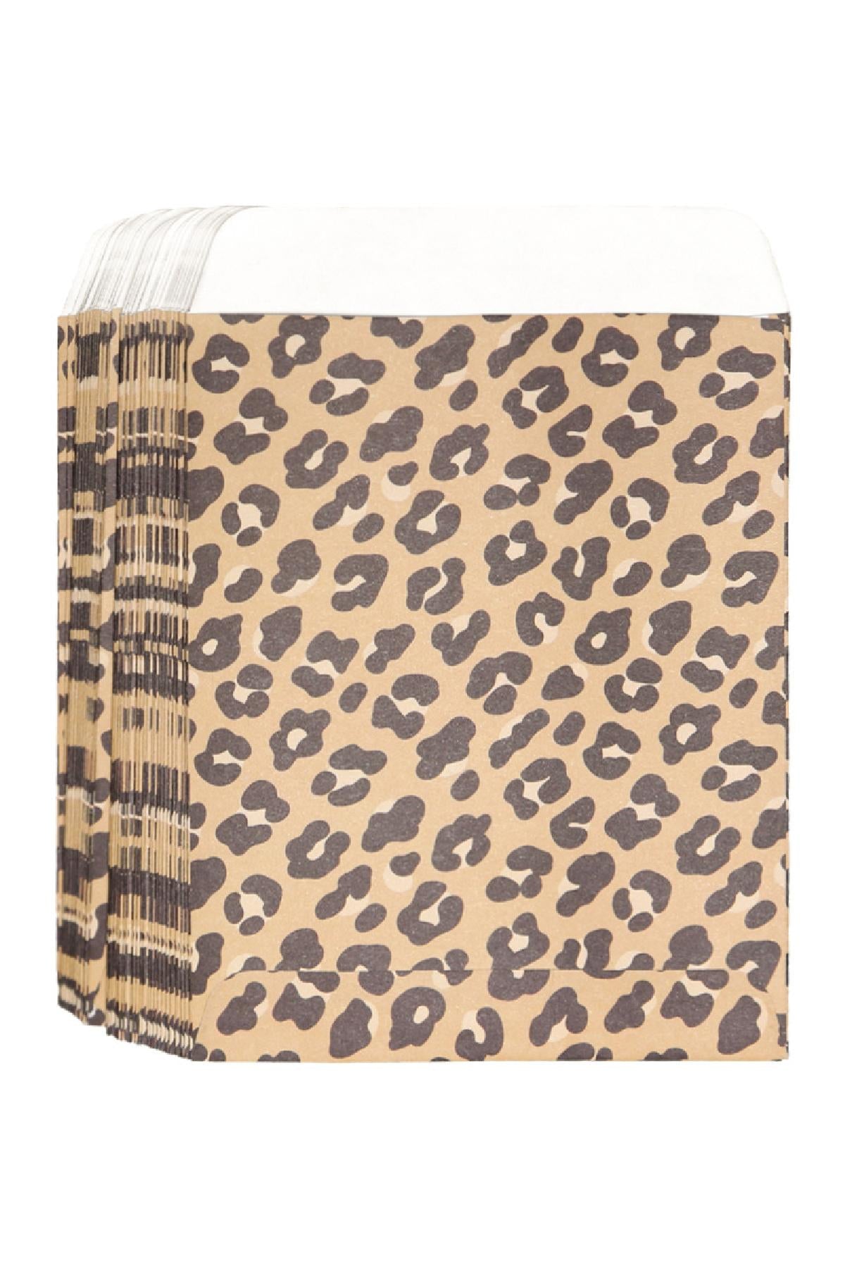 Eco-Friendly Brown & Pink Paper Envelopes for Daily Use