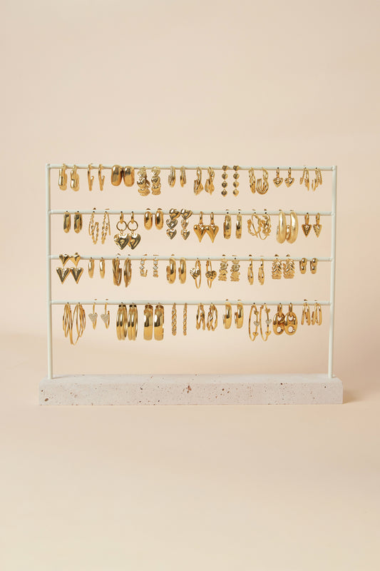 Elegant Off-White Earring Display for All Jewelry