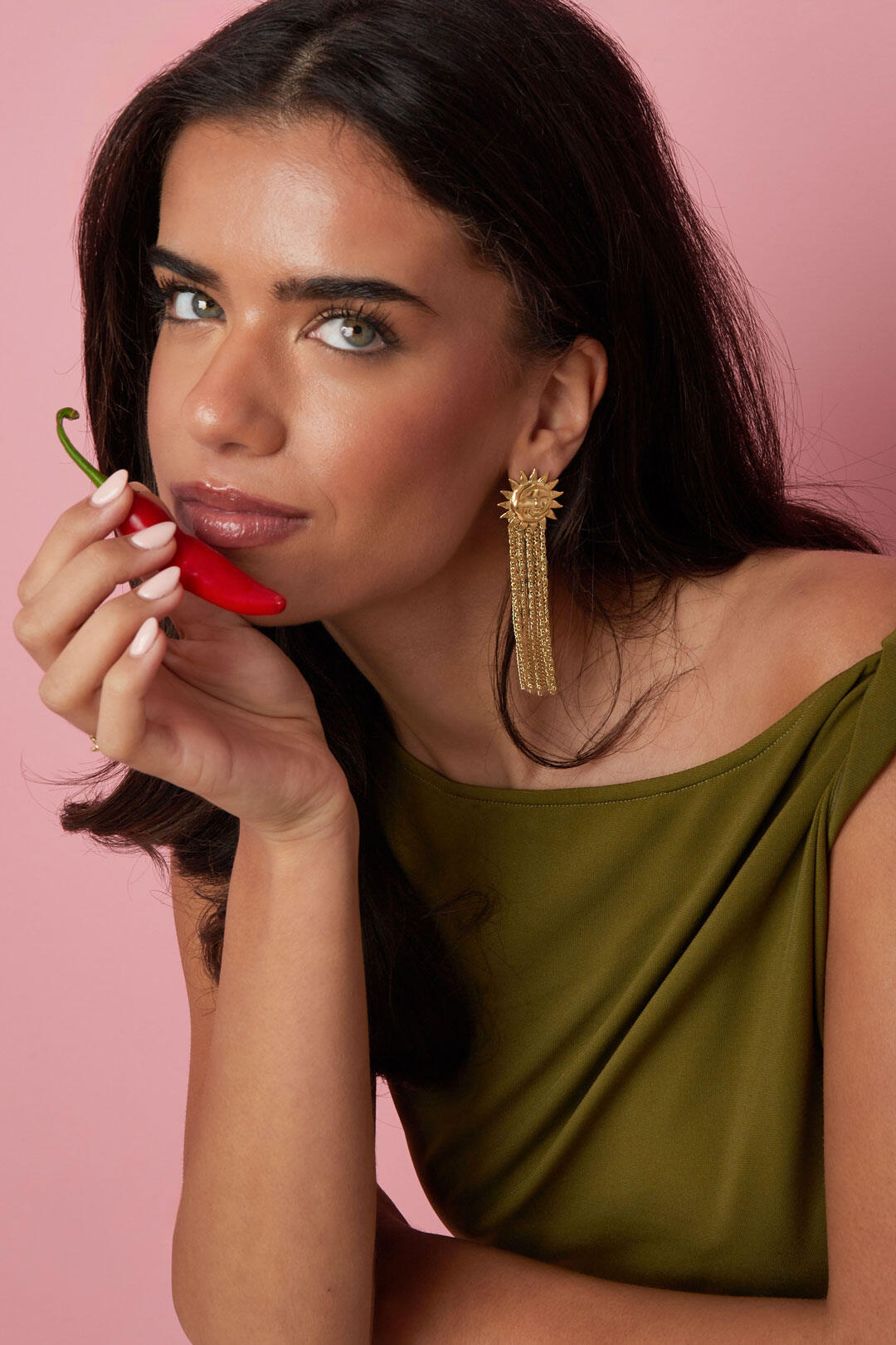 Elegant Gold Dangle Earrings for Everyday Glam