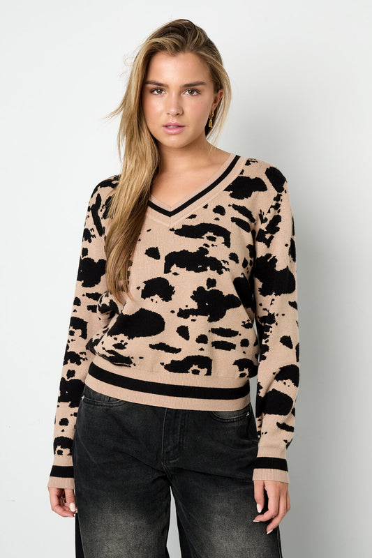 Gimme Khaki & Off-White Knit Sweaters for Fall/Winter