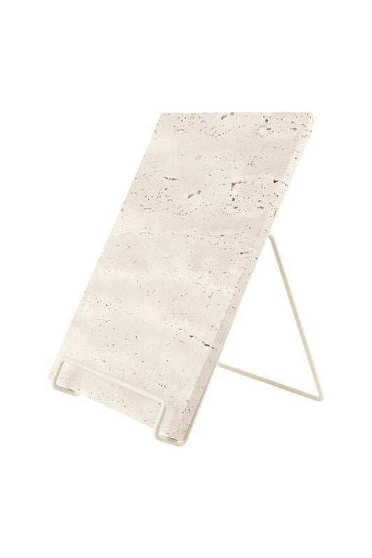 Elegant Off-White Necklace Display for Daily Use