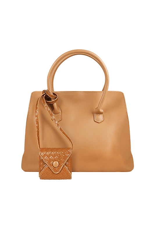 Elegant Camel Shoulder Bag for Stylish Everyday Use