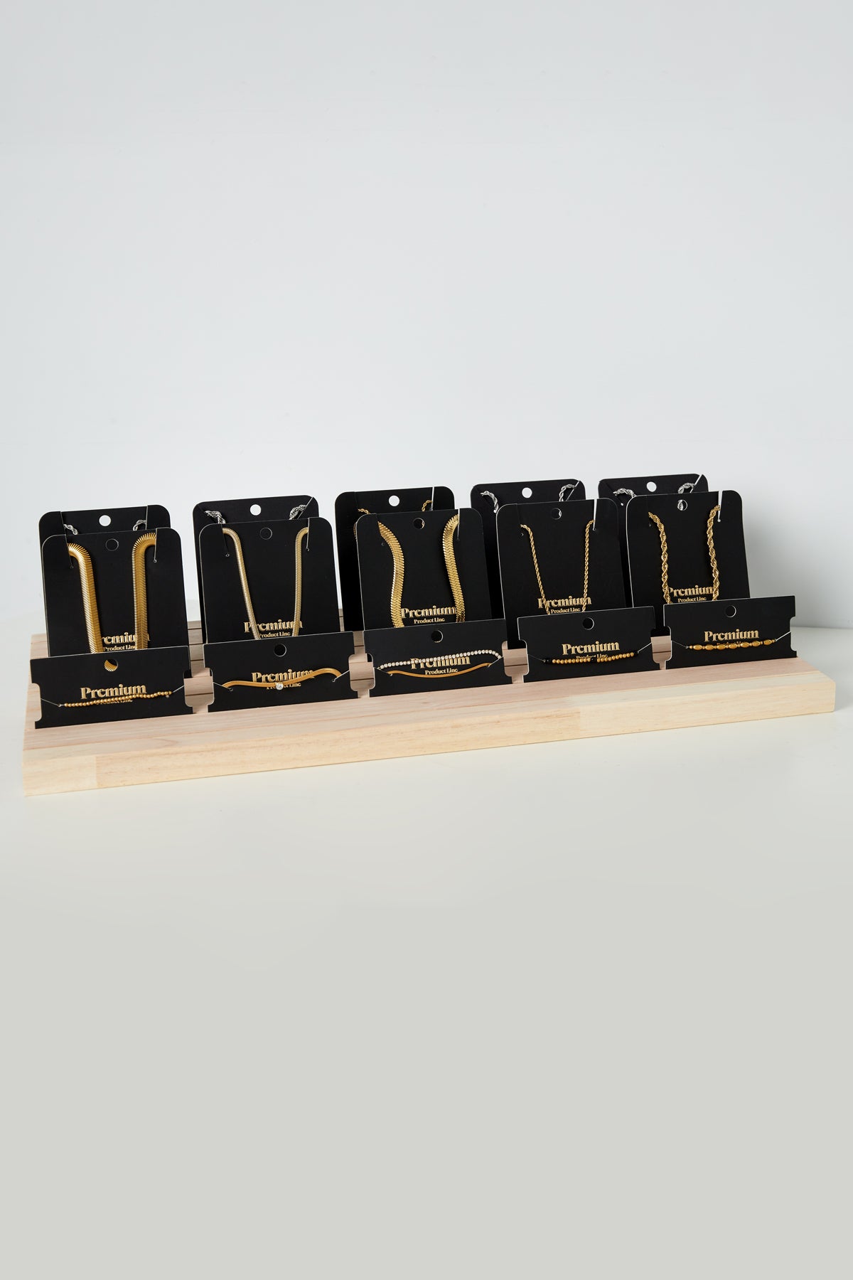 Elegant Solid Color Jewelry Trays for Everyday Use