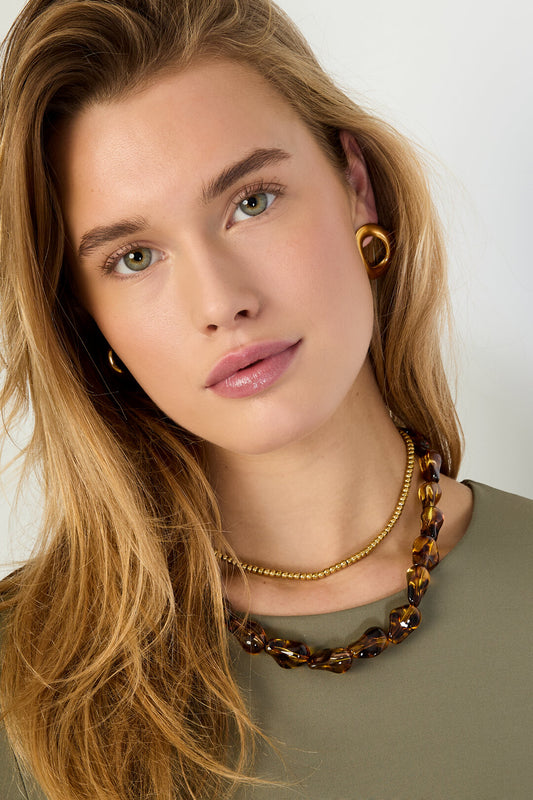 Elegant Brown Beaded Necklace for Timeless Style
