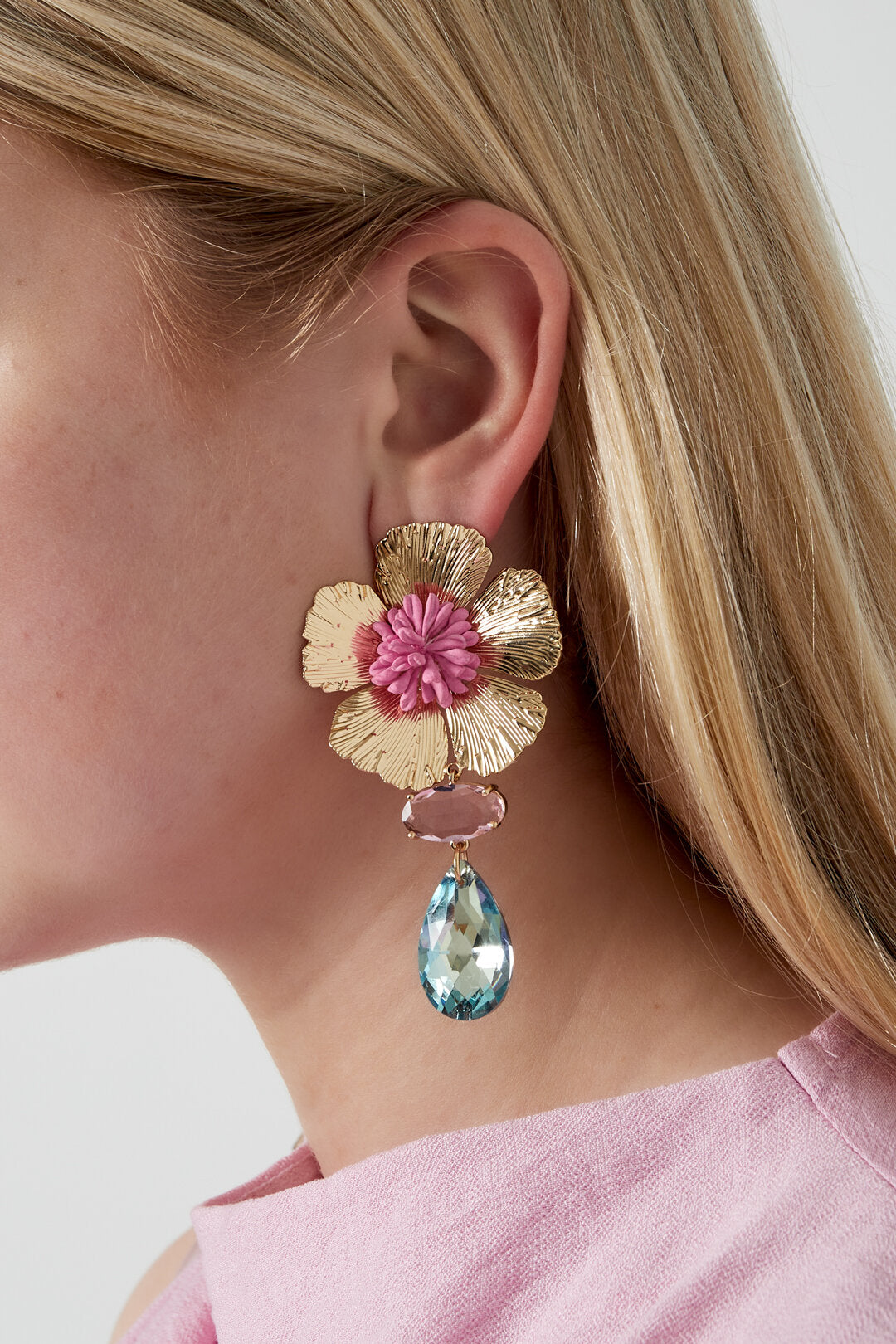 Romantic Gold-Plated Drop Earrings for Beach Vacations