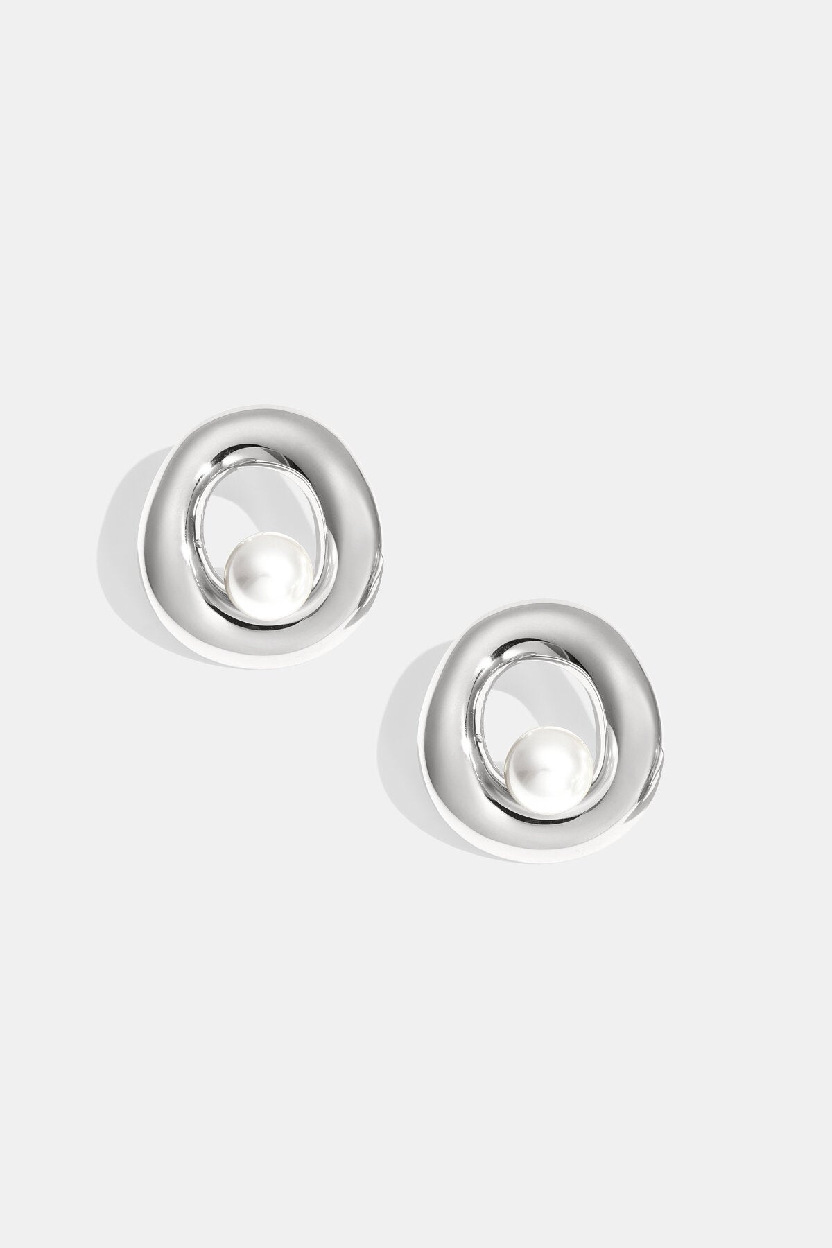 Stylish Stainless Steel Circle Stud Earrings
