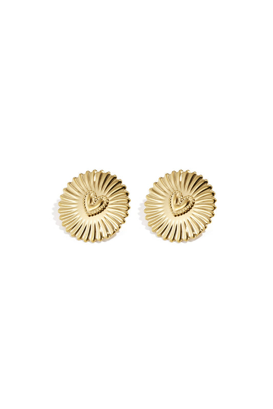 Elegant Gold Retro Heart Stud Earrings for Women