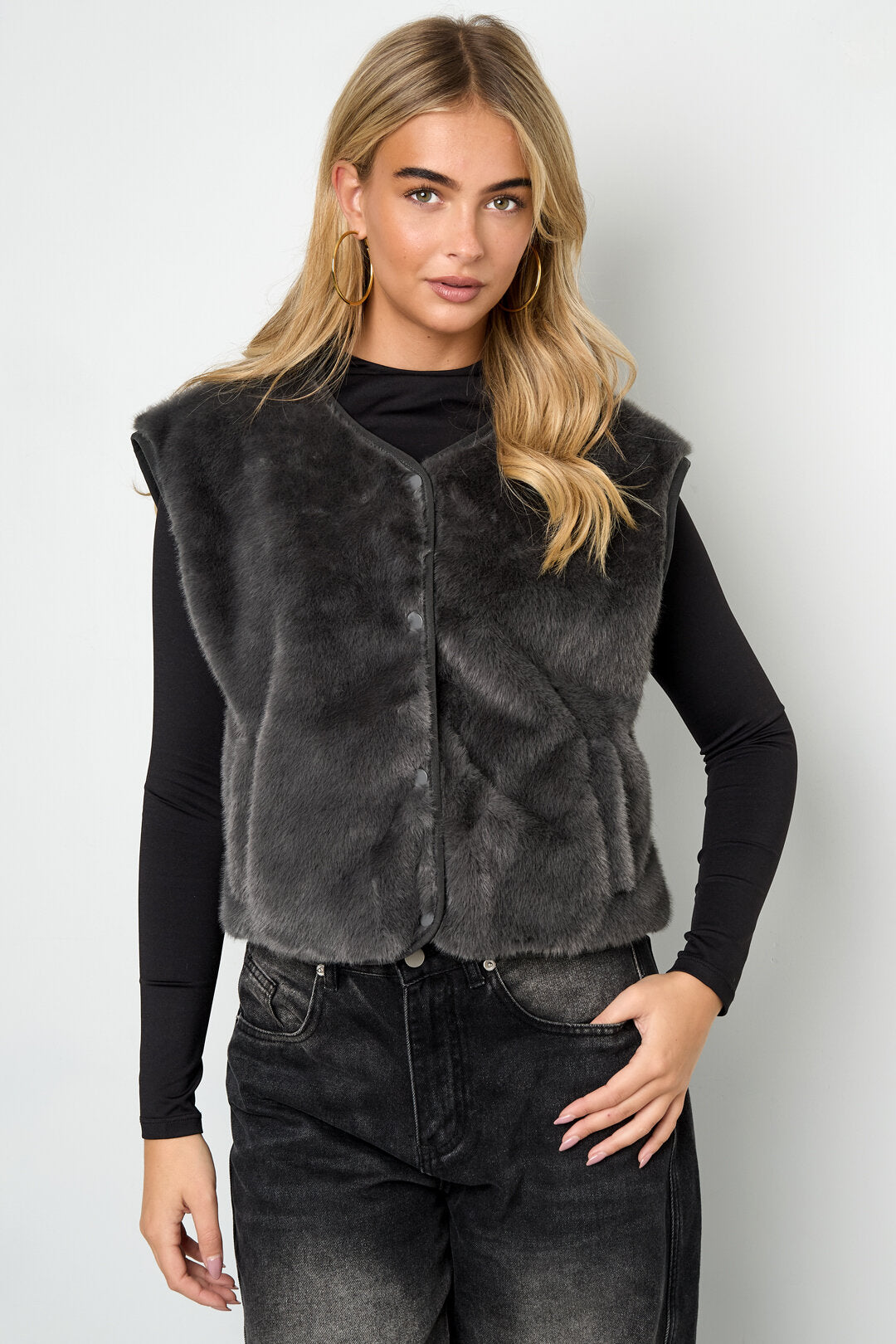 Gimme Women's Woven Vest for Fall/Winter