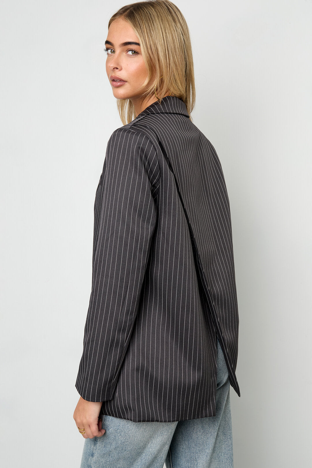 Elegant Striped Ladies' Suit Set for Fall/Winter